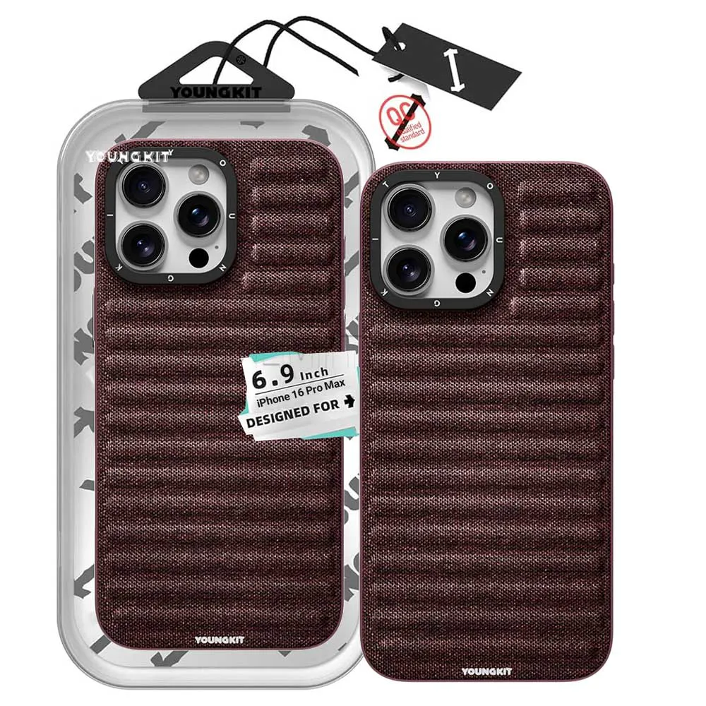 04471ba3c911a17e8515f349df597f1a5fbaea6642ccdbc06ecf4a34dcabfe14.webp قاب اپل یانگ کیت مدل YoungKit FABRIC 16 ProMax زرشکی