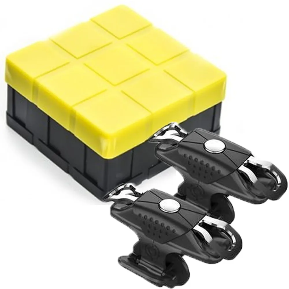 05d60bb696f115212a3f6f2d130da7c5e6c6417c487e8adee9ee8d49385683f4.webp دسته پابجی انگشتی X10 جعبه زرد مشکی