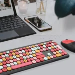 کیبورد و ماوس بی سیم مافی مدل MOFII 666MIX مشکی قرمز